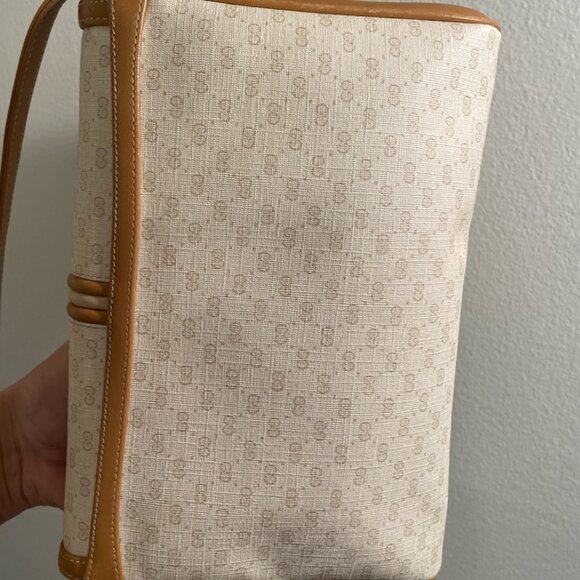 Authentic VINTAGE GUCCI Micro GG Monogram Crossbody - Picture 5 of 16